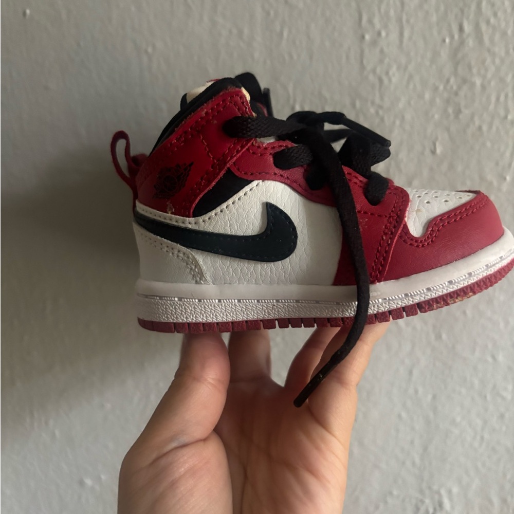 Nike Kids Red and White High-Top Sneakers